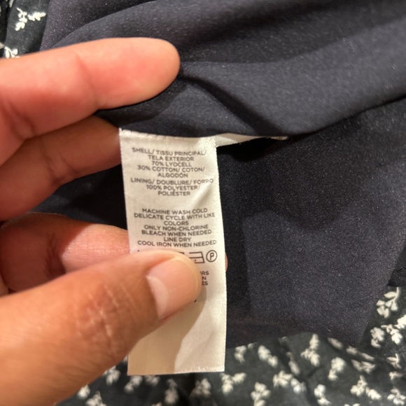 Ann Taylor Mixed Media Shift Dress Size Medium - Picture 5 of 5